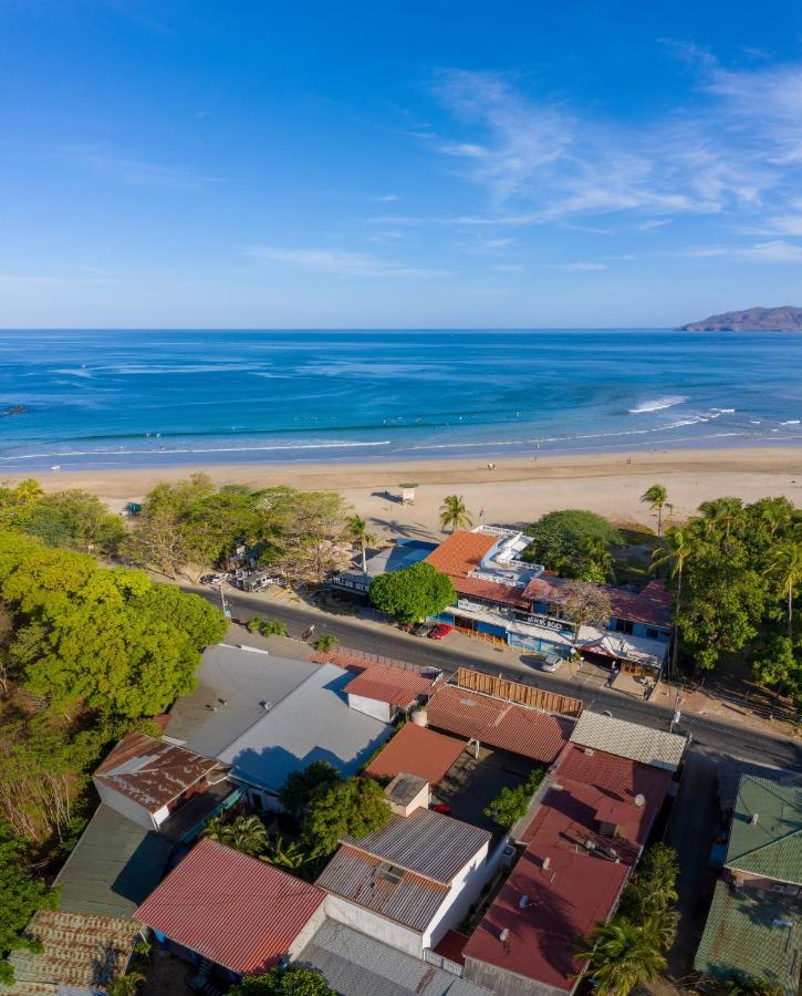 Witch'S Rock Surf Camp Hotel Tamarindo Buitenkant foto